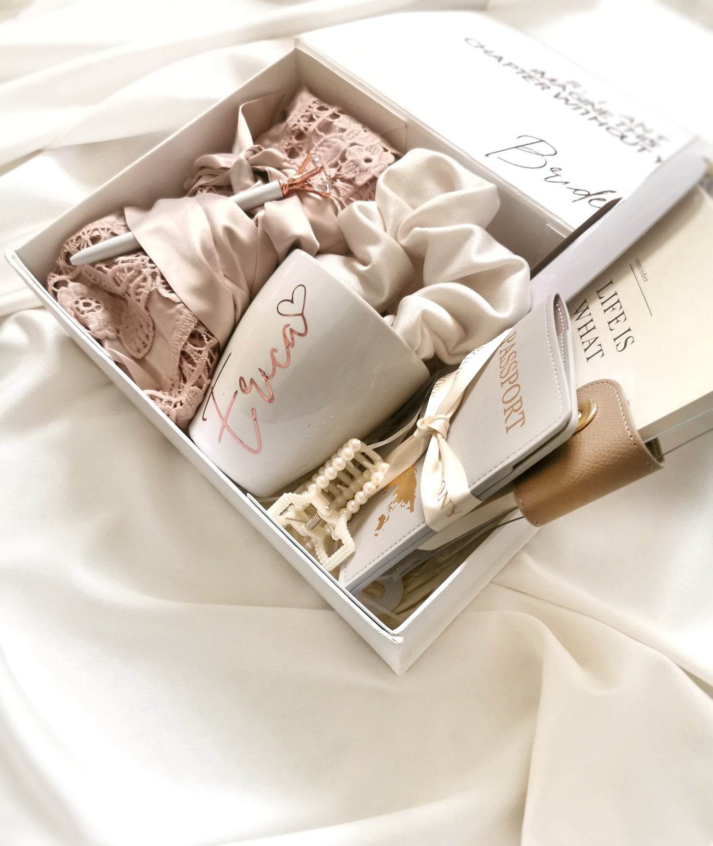 Beige Bridal Box (6 items)