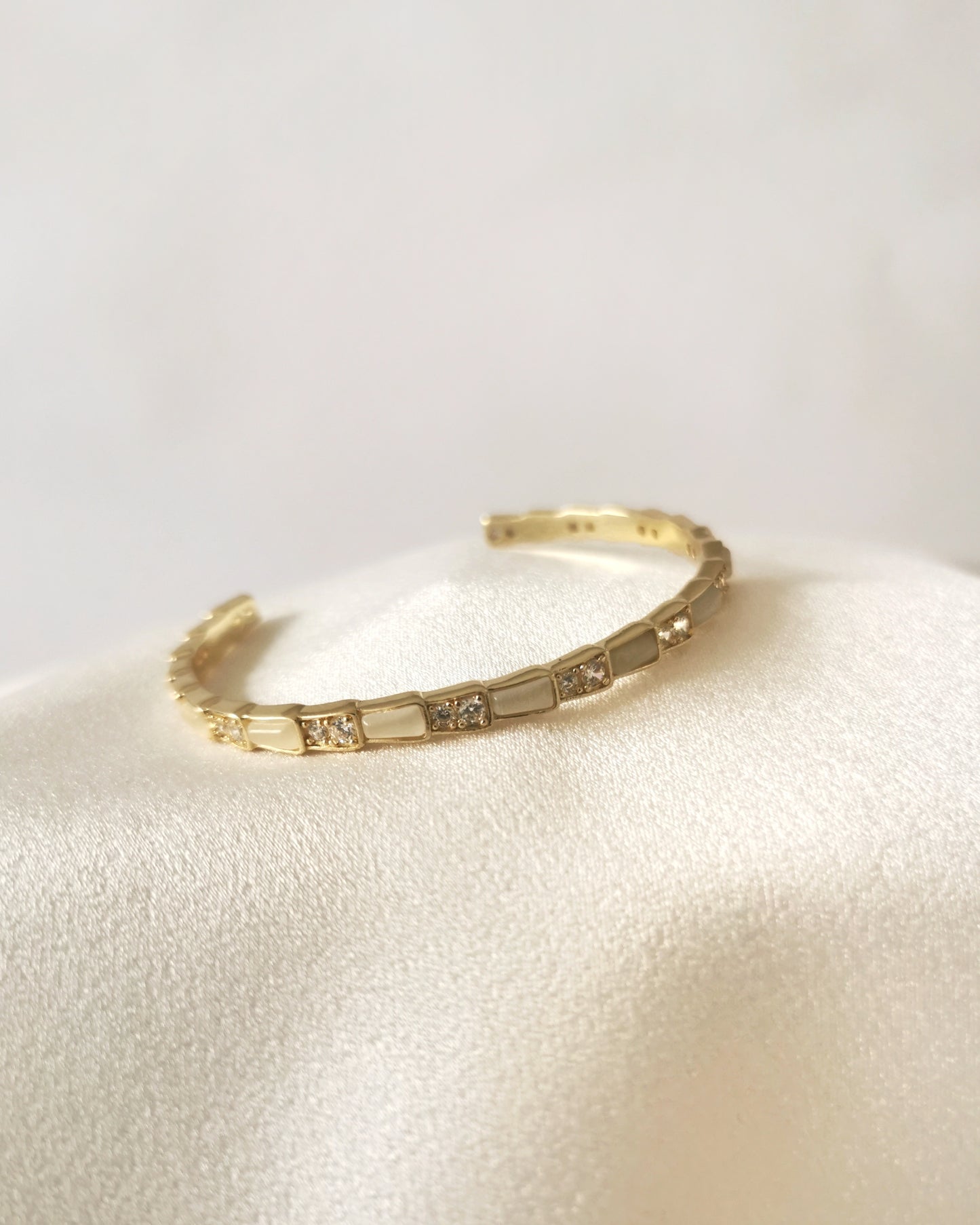 Rosalind Bangle