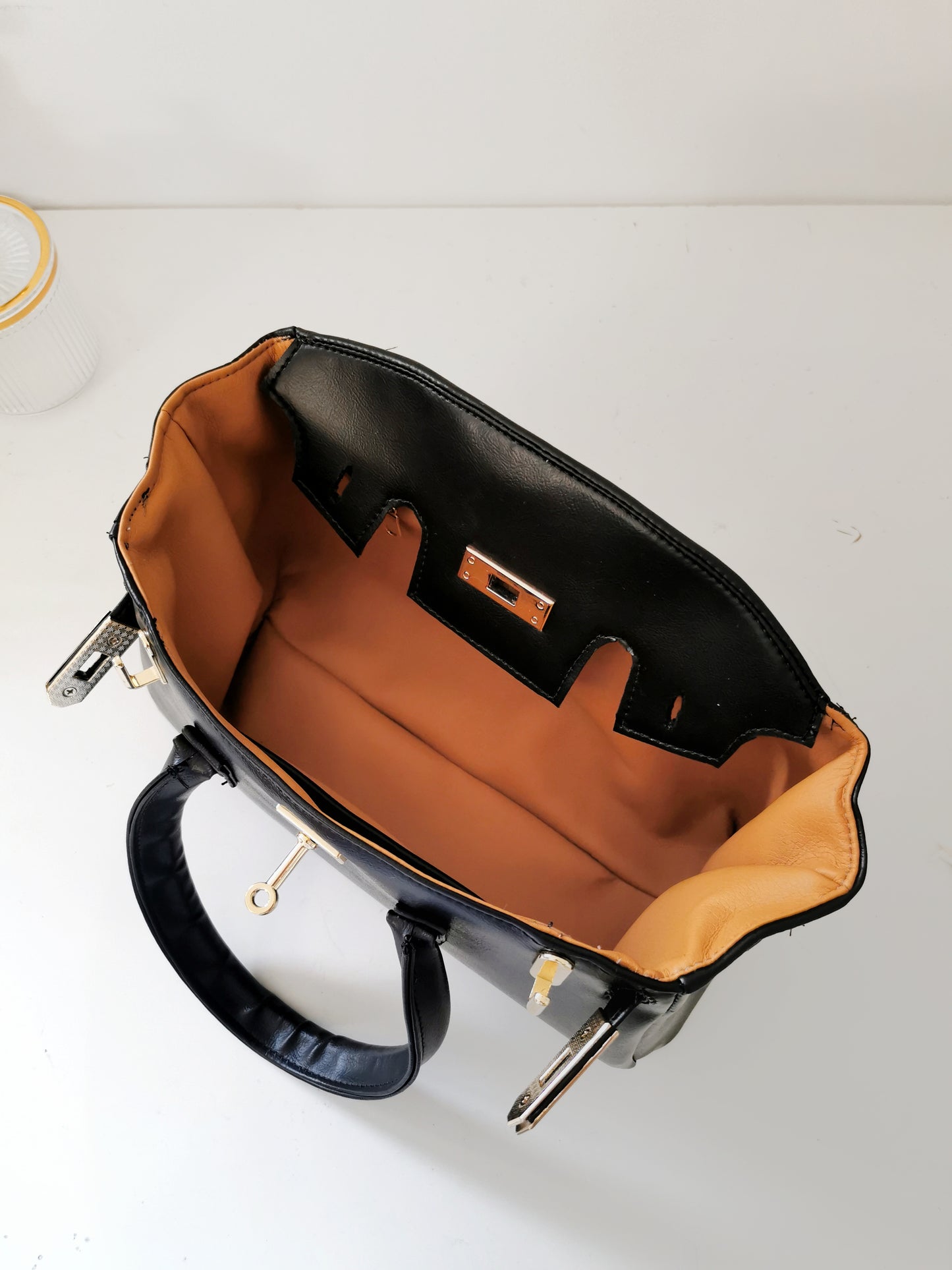 Black Tahlia handbag