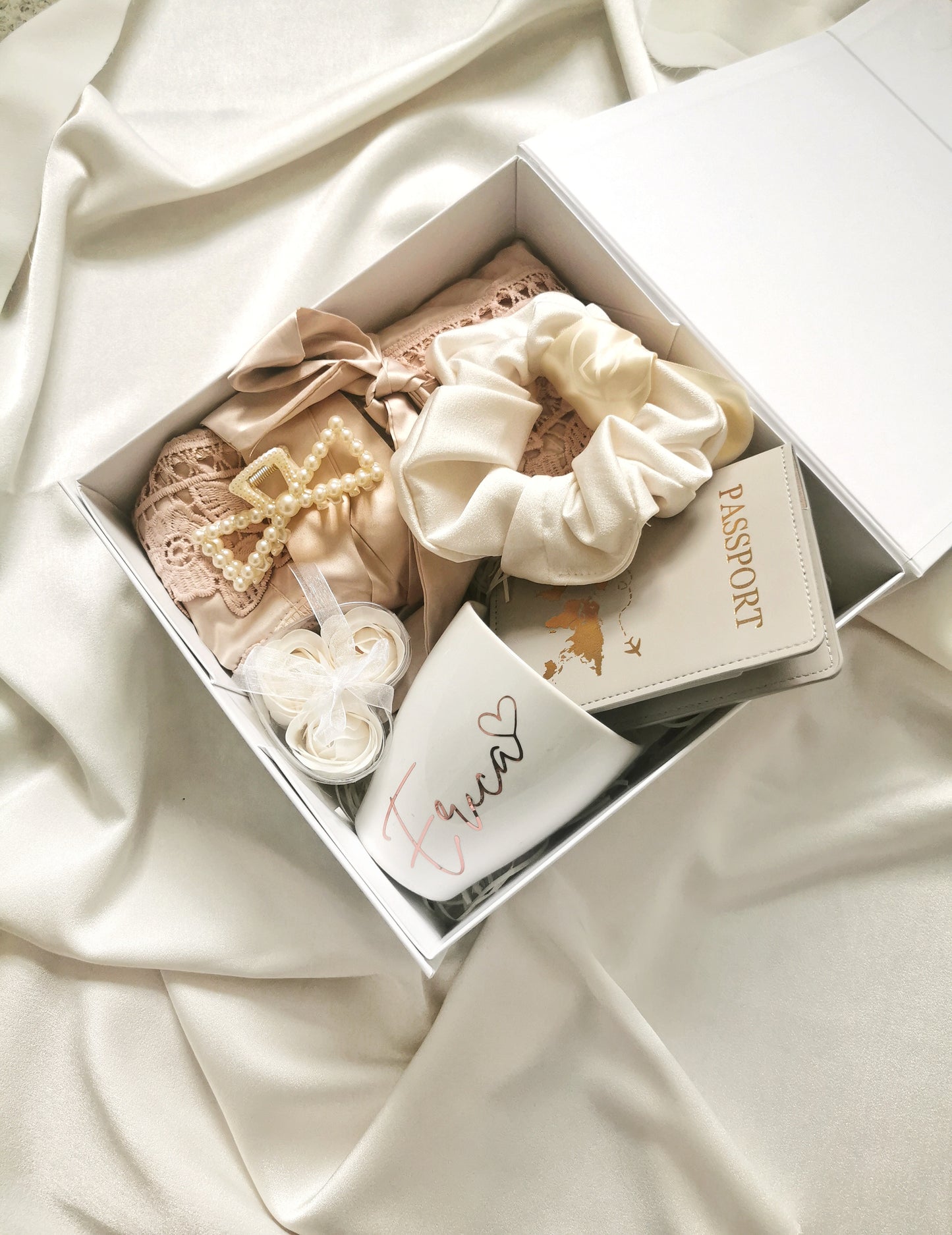 Beige Bridal Box (6 items)